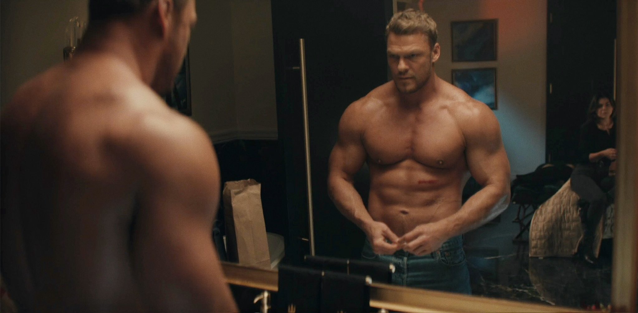 Get Jacked Like Jack Reacher - Alan Ritchson's Beastly Transformation